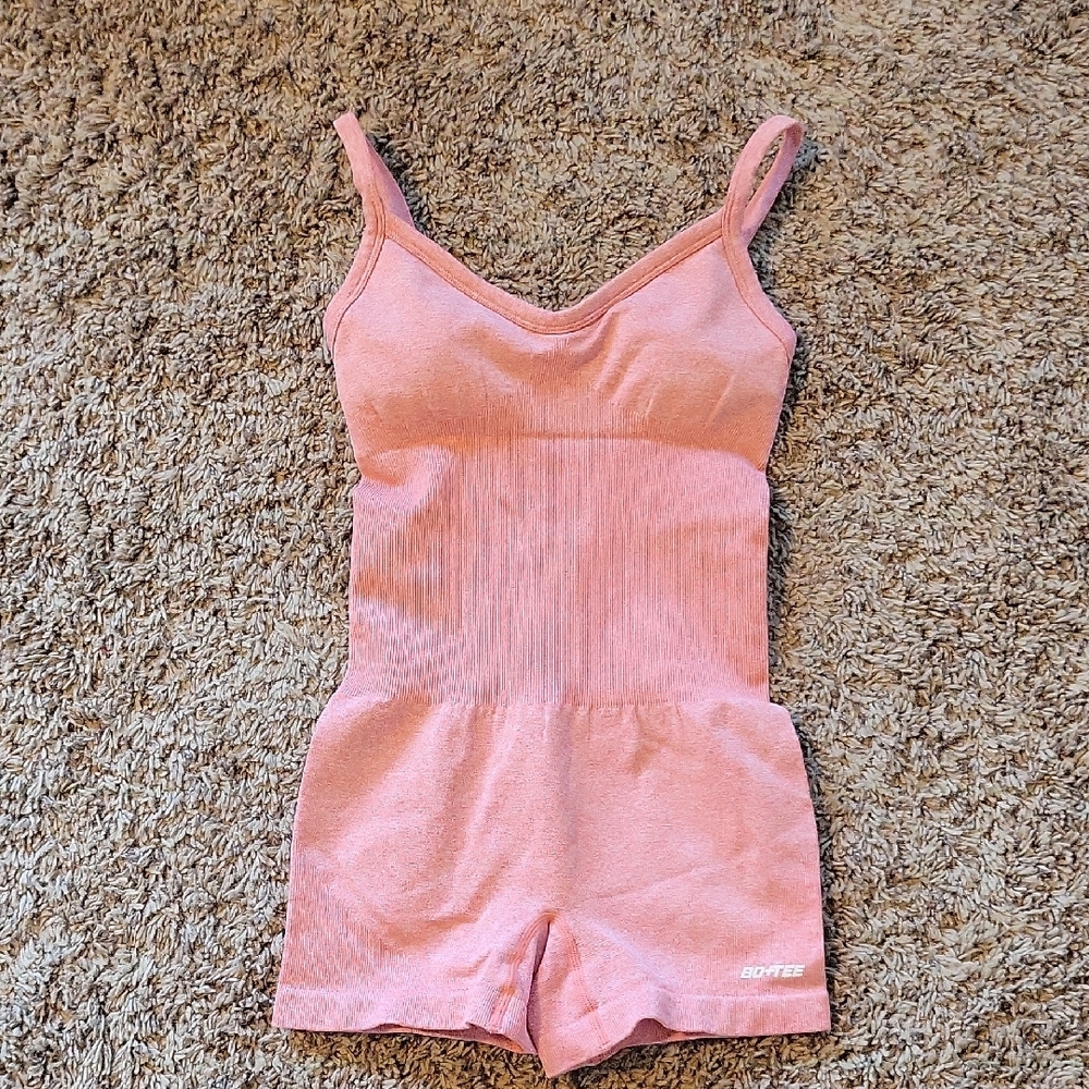 Bo+Tee Seamless Pink Bodysuit - Picture 2 of 5